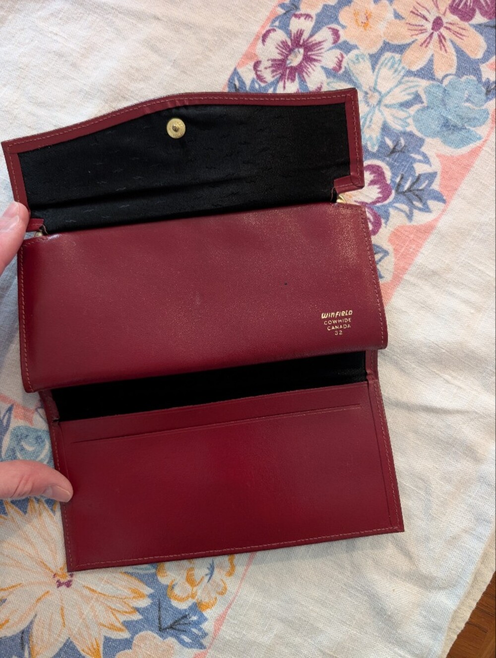 Winfield Burgundy Leather Trifold Wallet